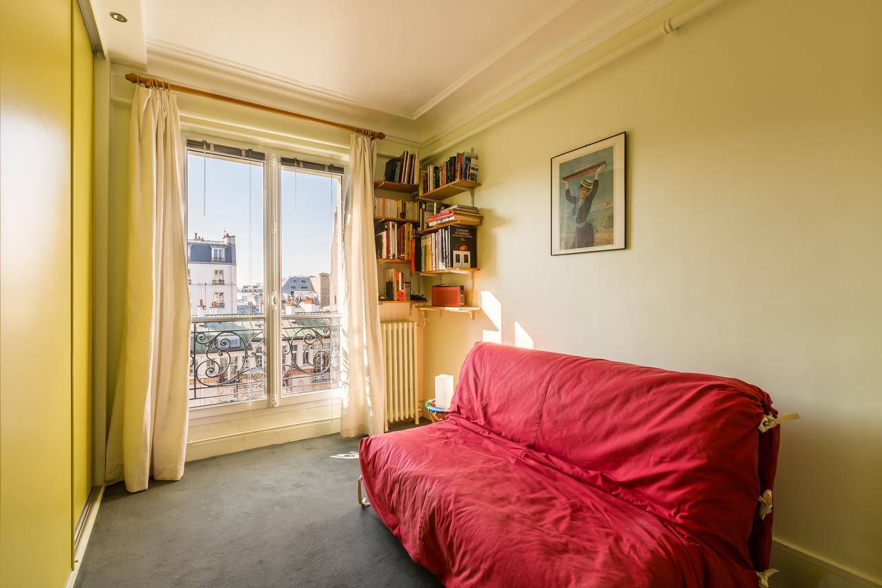 Veeve - Classic Montparnasse Paris